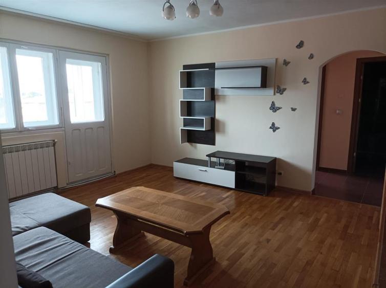 Apartament cu 2 camere semidecomandat, mobilat în George Enescu