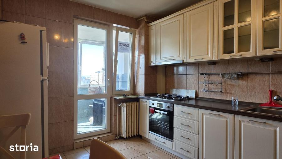 Apartament cu 3 camere decomandat în Griviței