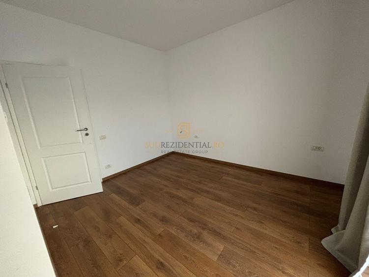 Duplex cu 4 camere cu Canalizare în Berceni