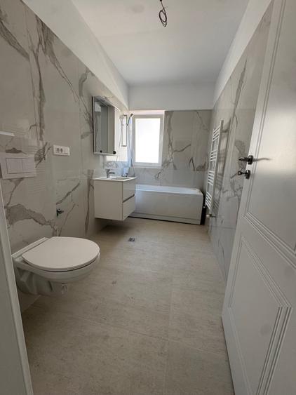 Apartament cu 2 camere decomandat în Miroslava