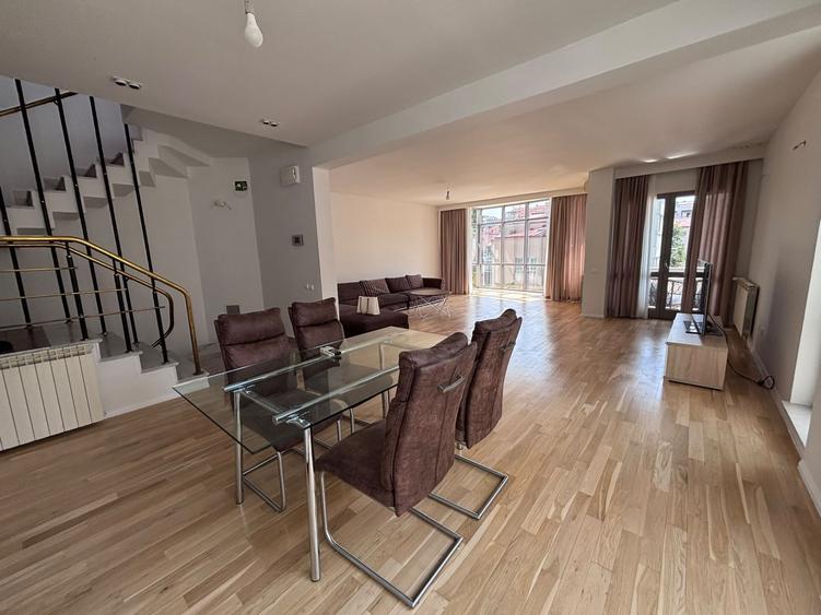 Apartament cu 4 camere decomandat, mobilat în Dorobanți