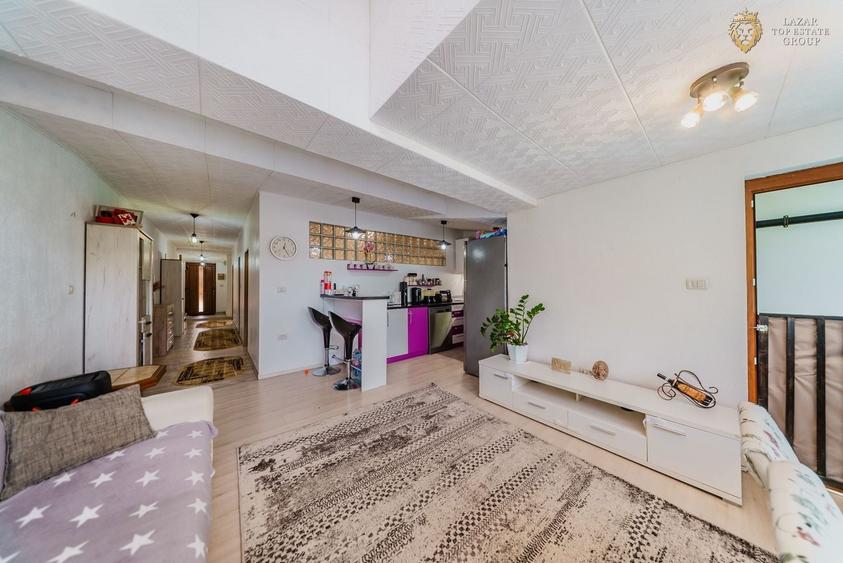 Casă individuală cu 3 camere cu Piscina în Cartierul Verde