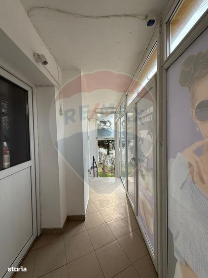 Spatiu comercial stradal 61 mp, Bd. Chisinau - vitrina si acces direct - 1