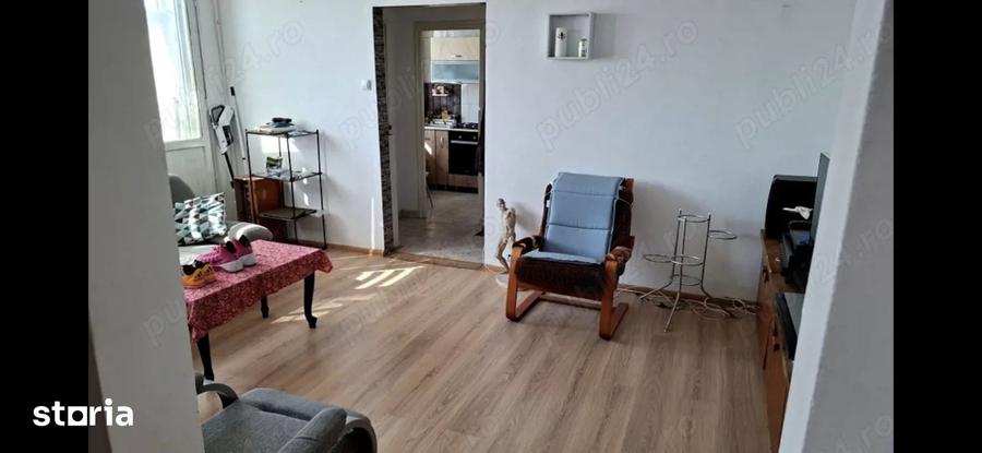 APARTAMENT DE VANZARE CU DOUA CAMERE IN ZONA ION MIHALACHE SEC.1 - 8