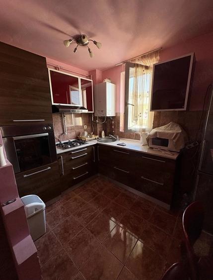 Apartament cu 3 camere decomandat în Ultracentral