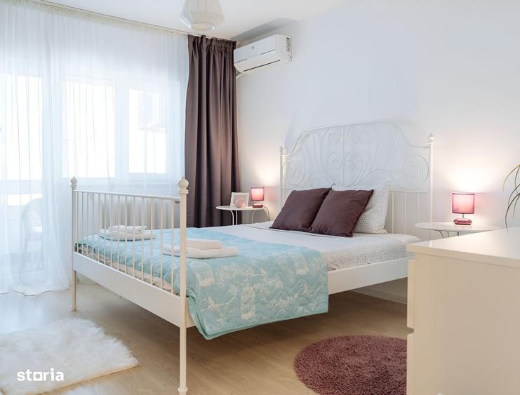 Apartament cu 3 camere decomandat în Romană
