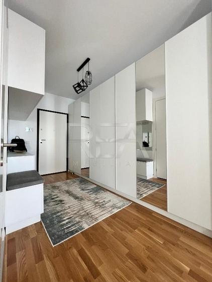 Apartament cu 3 camere semidecomandat, mobilat în Domenii