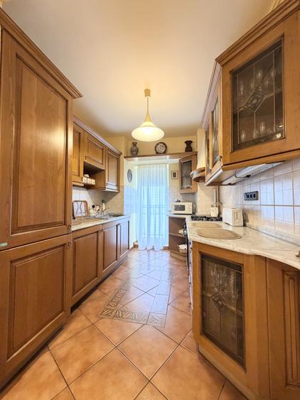 Apartament cu 2 camere decomandat, mobilat în Libertății