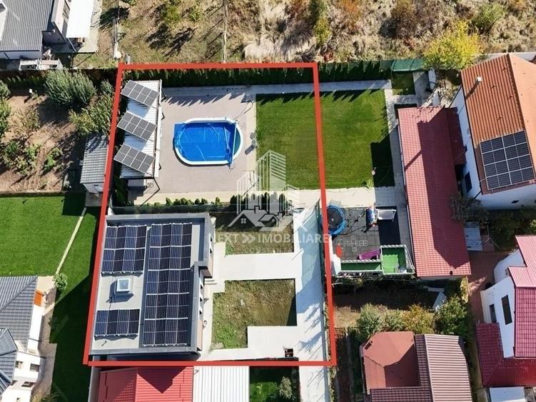 Casă individuală cu 4 camere cu Piscina în Cumpăna