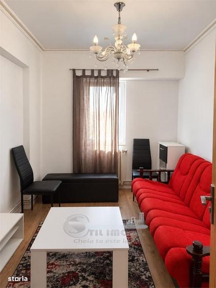 Apartament cu 3 camere decomandat în Horpaz