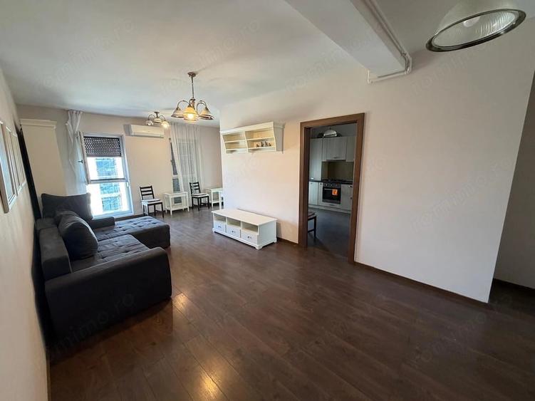 Apartament cu 3 camere decomandat în Dumbrăvița