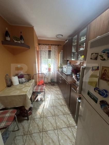 Apartament de vanzare, cu 3 camere, 57 mp, zona Micro 17 - 6