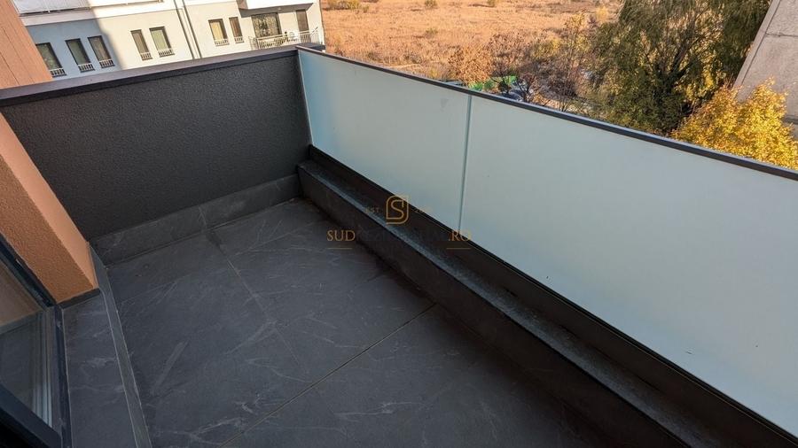 Apartament cu 2 camere decomandat în Eroii Revoluției