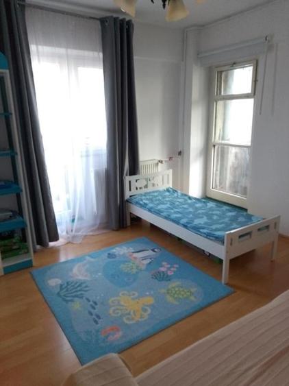 Apartament cu 2 camere, mobilat în Tineretului