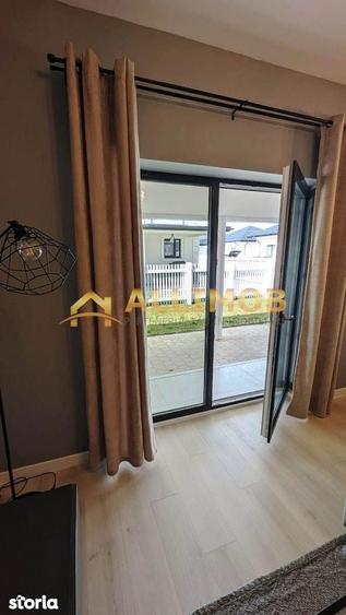 Casă cu 4 camere cu Teren 310 Mp în Păulești