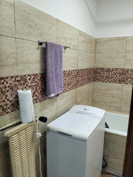 Garsonieră decomandată în Moșilor