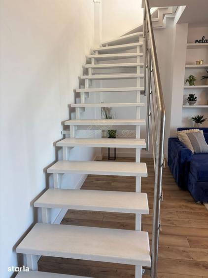 Apartament cu 6 camere decomandat în Bună Ziua
