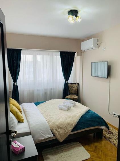 Apartament cu 3 camere decomandat în Titulescu