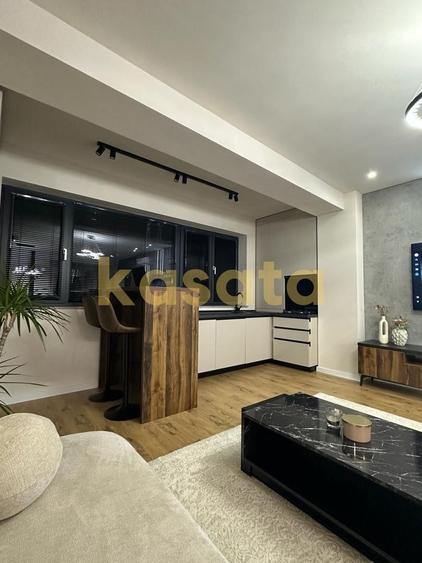 Apartament cu 2 camere semidecomandat, mobilat în Nord