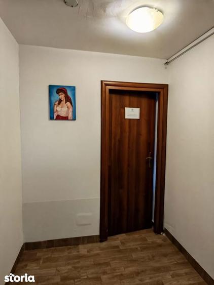 Spațiu comercial, de 1,000 mp, în Chiajna