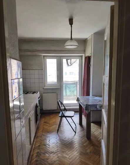 Apartament cu 2 camere decomandat în Mihai Viteazul