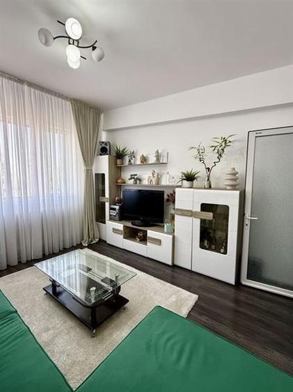Apartament cu 2 camere semidecomandat, mobilat în Astra