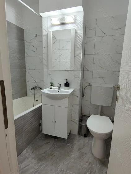 Apartament cu 2 camere semidecomandat în Ostroveni