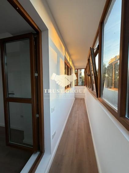 Apartament cu 3 camere semidecomandat în Gorjului
