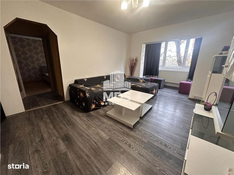 Apartament cu 3 camere semidecomandat, mobilat în Girocului
