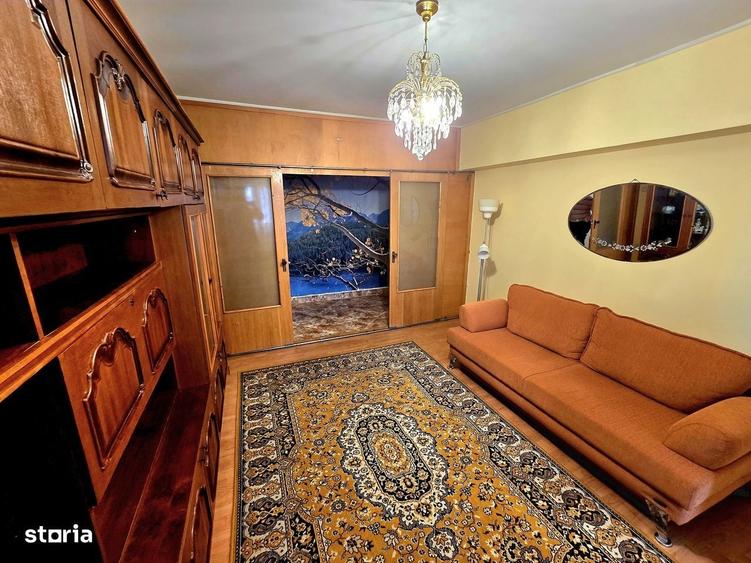 Apartament cu 2 camere decomandat în Frații Golești
