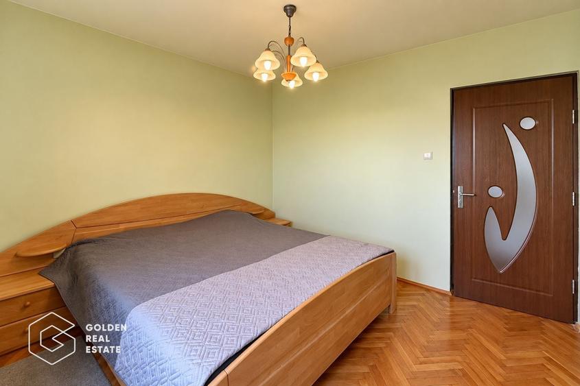 Apartament cu 4 camere semidecomandat, mobilat în Micălaca