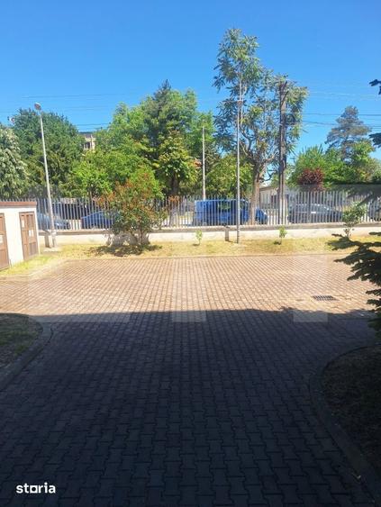 Cladire de birouri / spatii comerciale, - 18