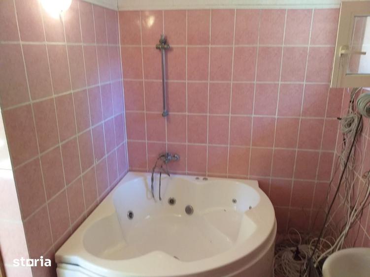 Casă cu 3 camere cu Teren 935 Mp în Cumpăna
