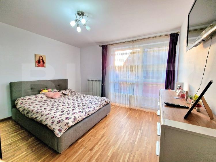 Apartament cu 2 camere semidecomandat, mobilat în Florești