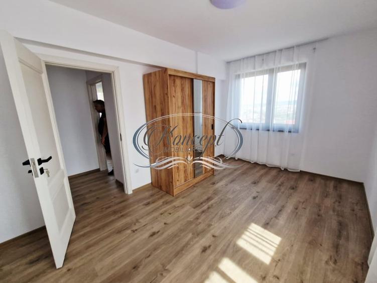Duplex cu 4 camere cu Canalizare în Dâmbul Rotund