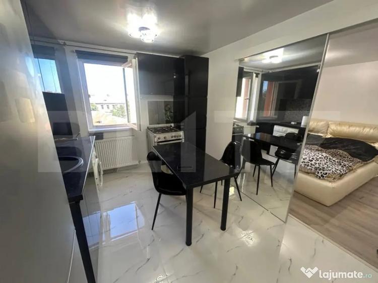 2 Camere | Micro 5 | Etaj 4 /4 | Semidecomandat | - Targoviste (Dambovita) - 1