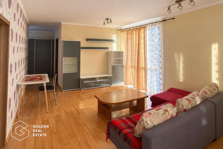 Apartament cu 2 camere decomandat în Intim