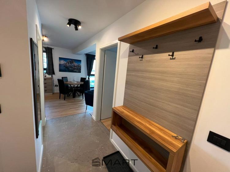 Apartament cu 2 camere semidecomandat în Tractorul