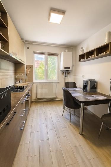 Apartament cu 3 camere semidecomandat, mobilat în Mănăștur — fotografia 1