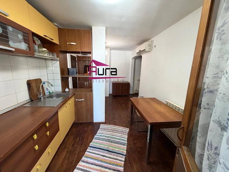 Apartament cu 3 camere decomandat în E3