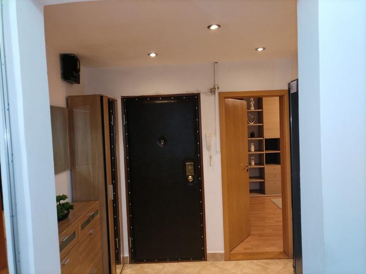 Inchiriere apartament 2 camere - 14