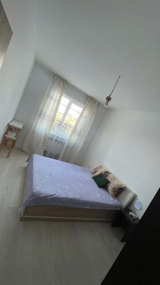 Apartament cu 3 camere decomandat în Giroc