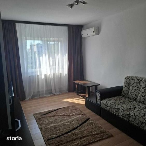 Apartament cu 3 camere în Mihai Bravu