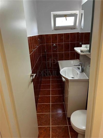 Apartament cu 2 camere nedecomandat în Dâmbovița