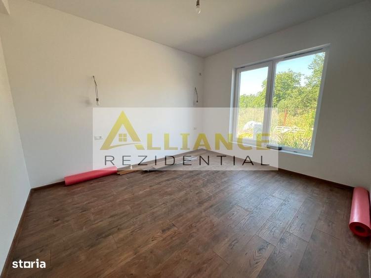 Casa Individuala - 4 camere - 400 M de STV - 6