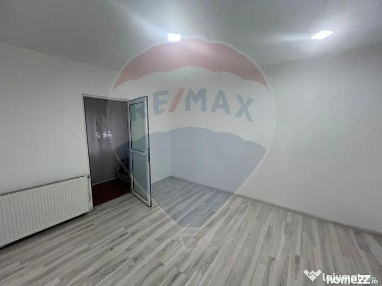Spațiu comercial, de 60 mp, în Central