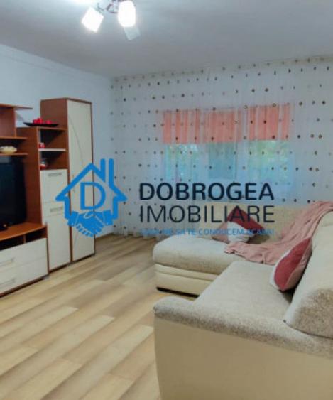 Apartament cu 2 camere decomandat în E3