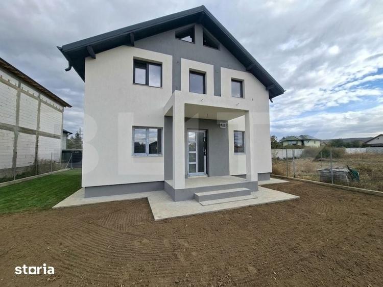 Casă cu 4 camere cu Teren 350 Mp în Pielești