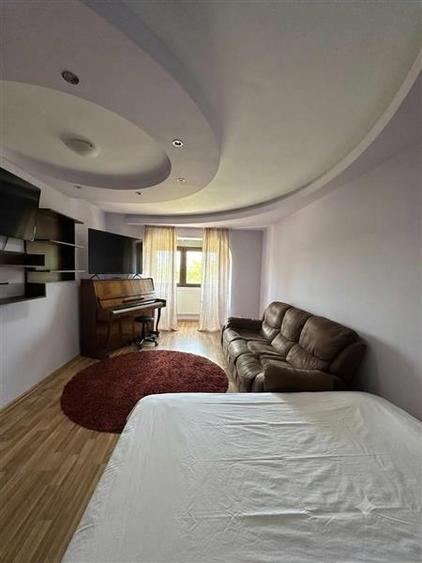 Apartament cu 2 camere decomandat în Aeroport