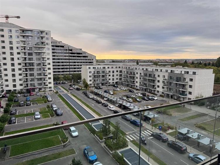 Apartament cu 2 camere semidecomandat, mobilat în Pipera